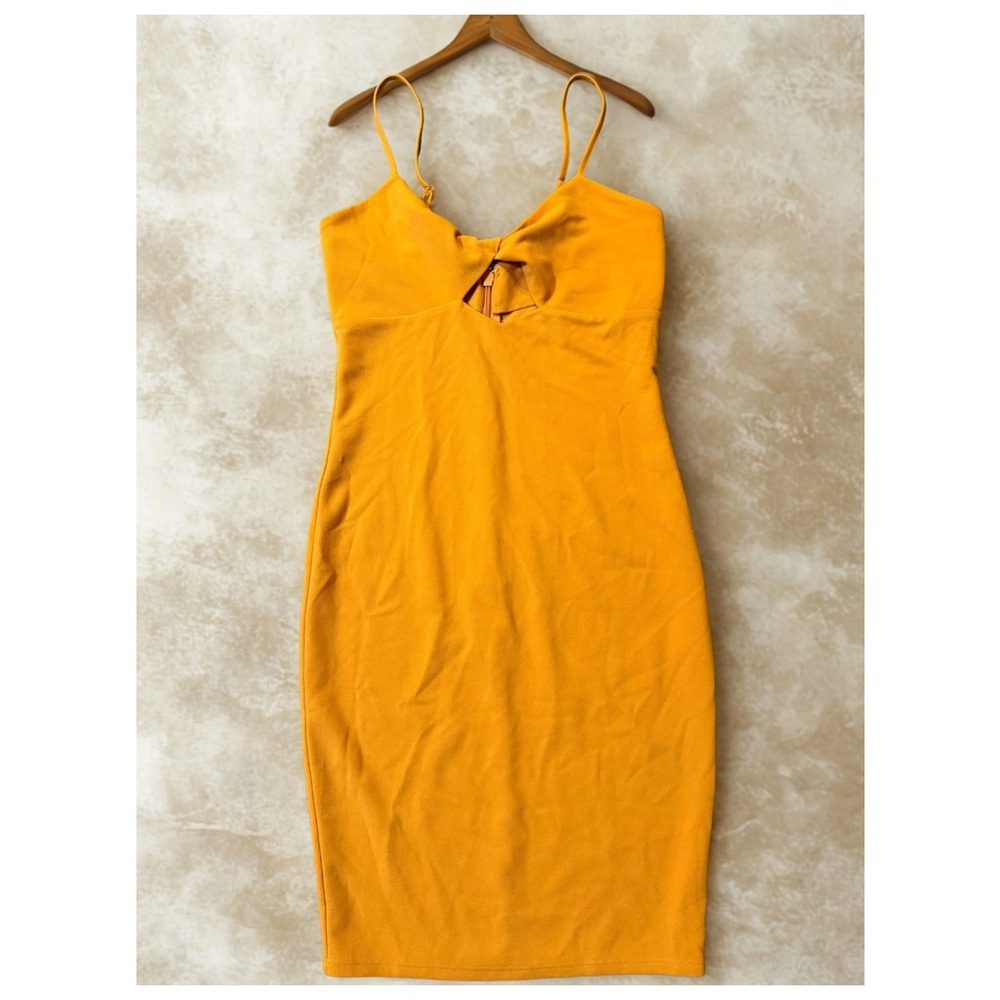 bebe Apricot Yellow Cutout Bodycon Dress NWT